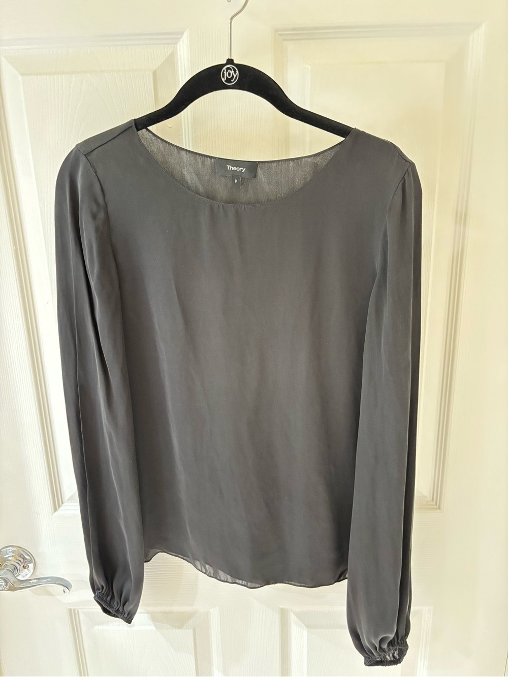 Theory Charcoal Gray Long-Sleeve Silk Blouse